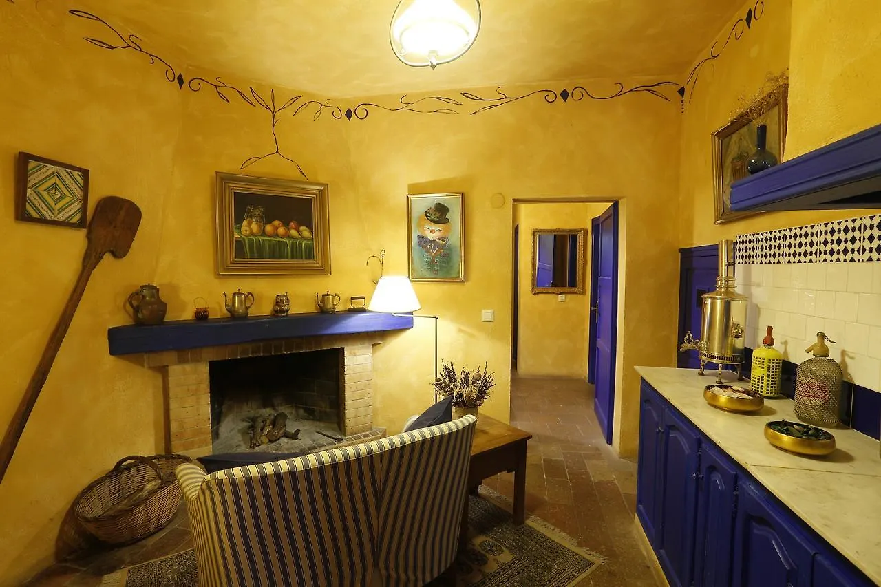 Hostal Blau Peratallada