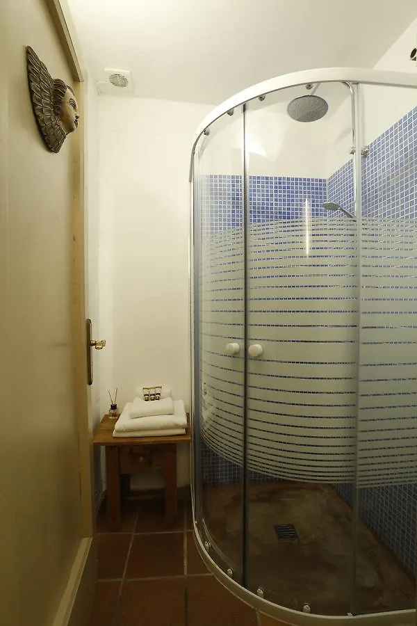 Hostal Blau Peratallada