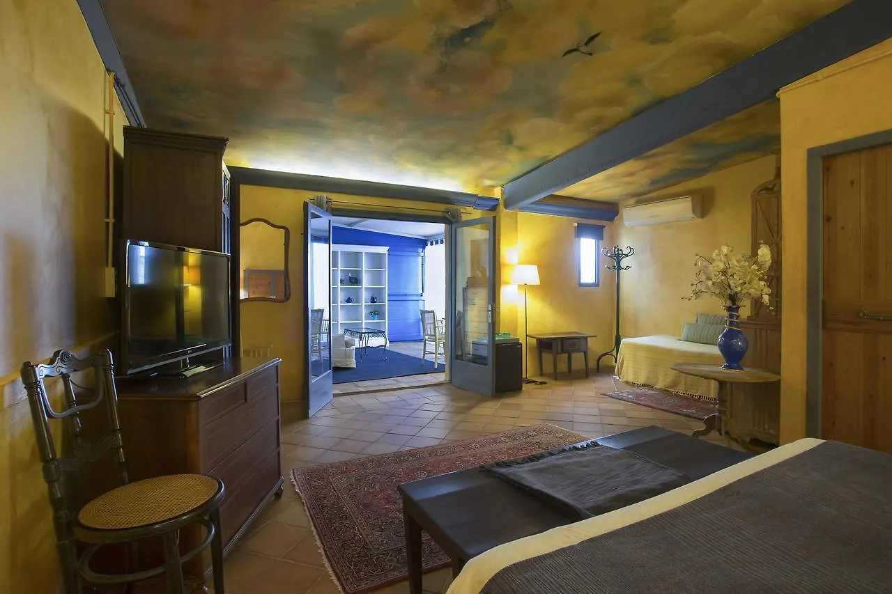 Hostal Blau contacts